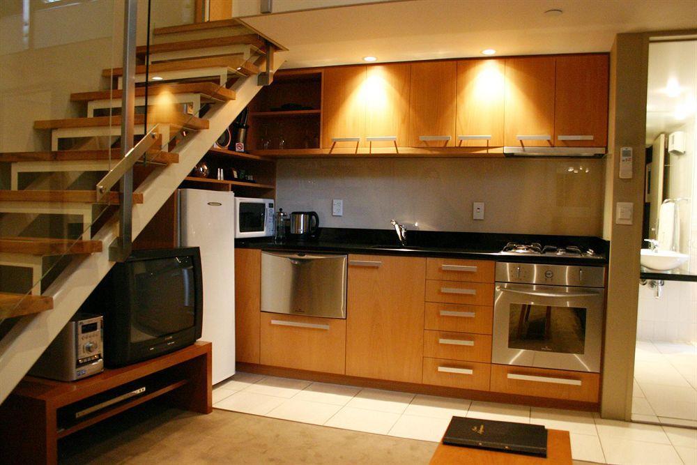 The Poplars Apartment Hotel كريستتشيرش المظهر الخارجي الصورة